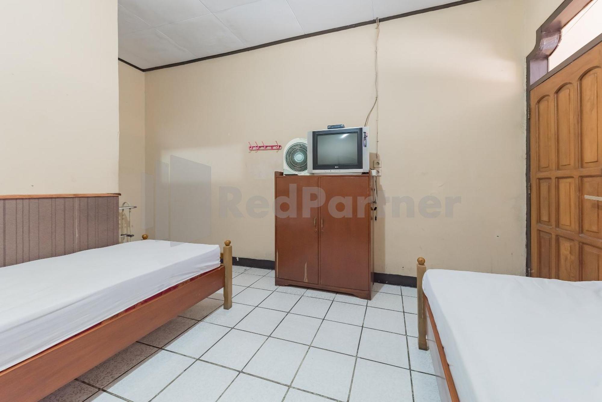 Homestay Pkpn Garut Mitra Reddoorz Exteriör bild