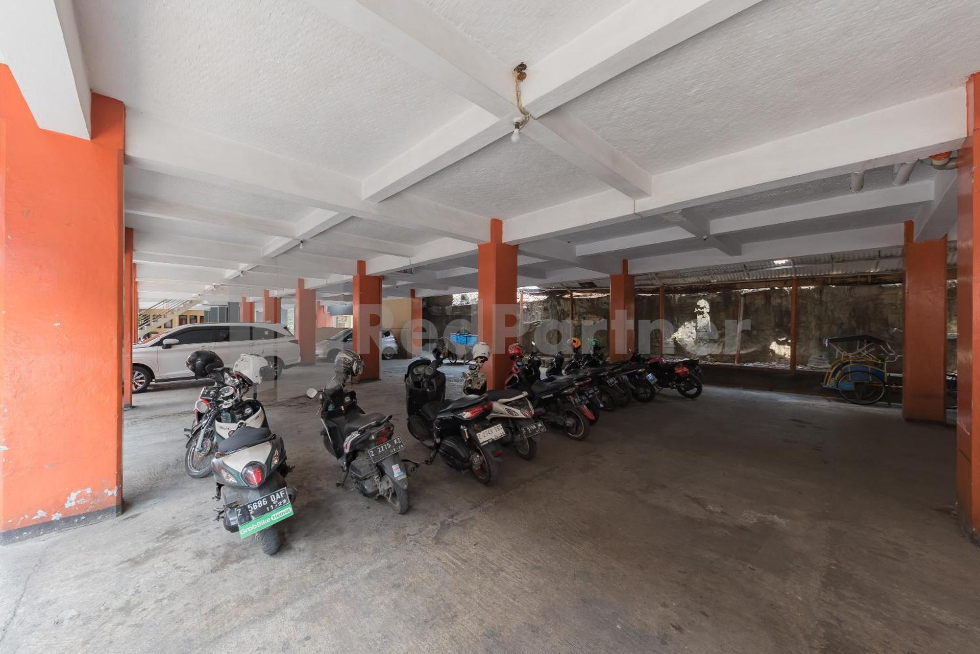 Homestay Pkpn Garut Mitra Reddoorz Exteriör bild